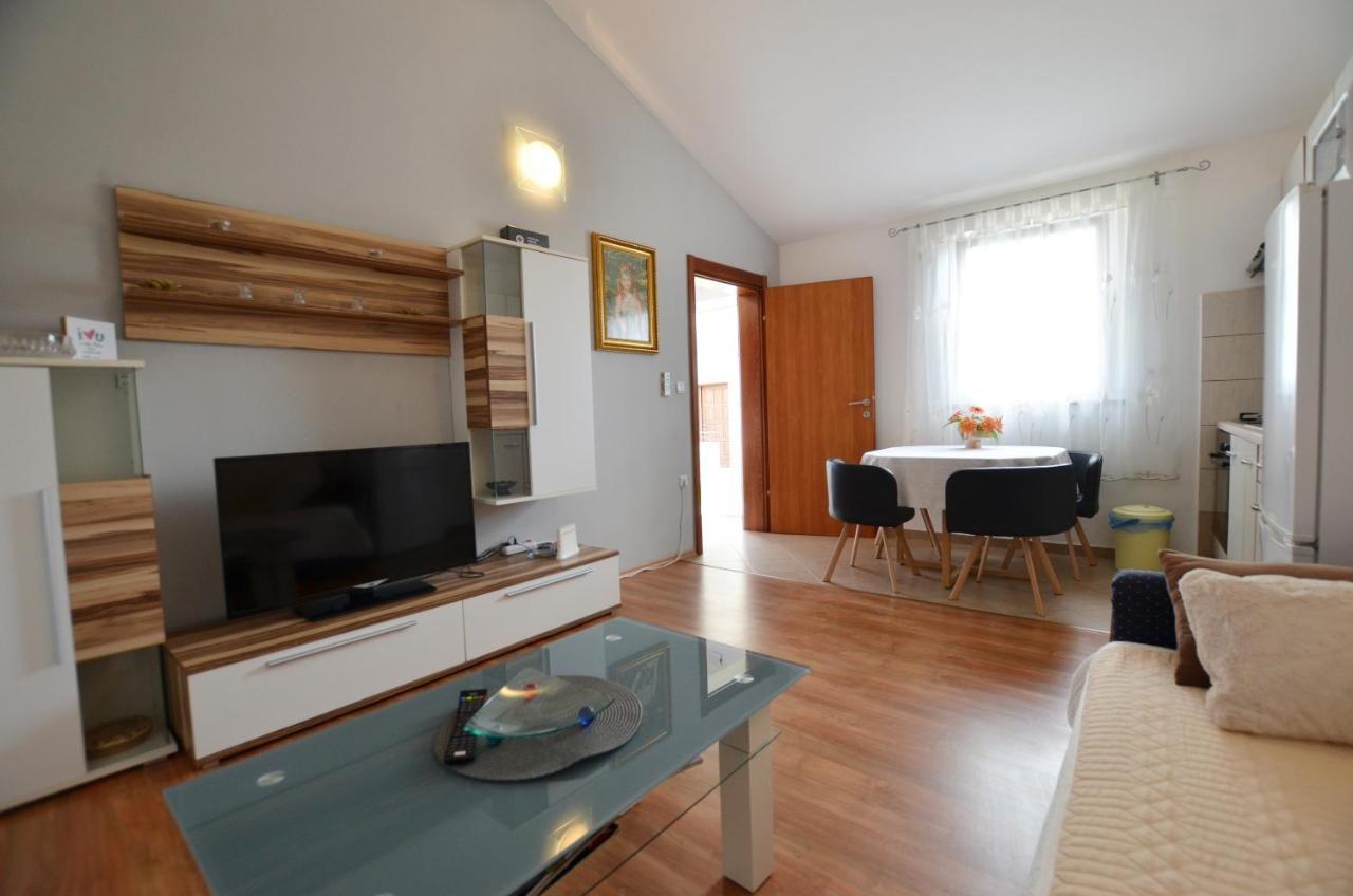 Zminj Apartments Εξωτερικό φωτογραφία