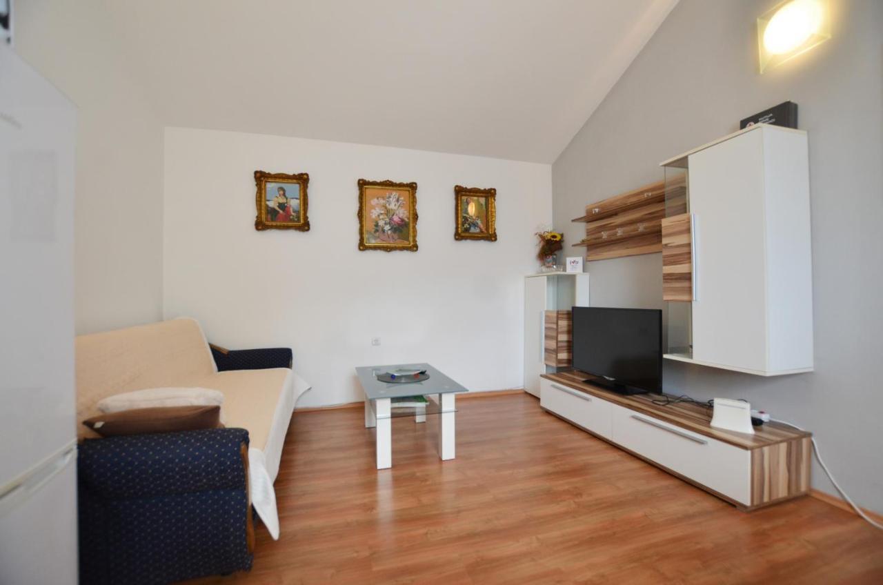 Zminj Apartments Εξωτερικό φωτογραφία